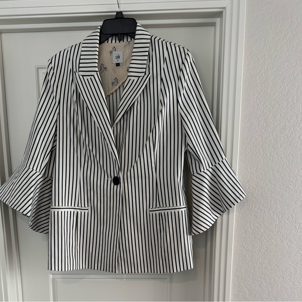 Cabi Cream and Black stripe Fabric with flounce ruffle sleeves